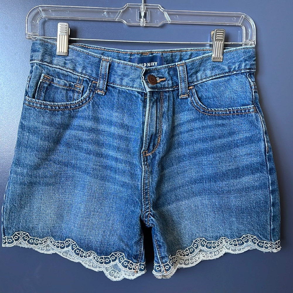 Girl’s Old Navy Jean shorts